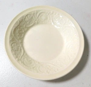 WEDGWOOD of ETRURIA & BARLASTON PATRICIAN IVORY FRUIT / DESSERT BOWL (S) 5 1/2" - Picture 1 of 5