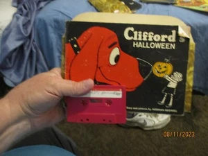 Clifford's Halloween 1976 Collector Tape and Book Set By Scholastic Books  - Bild 1 von 3