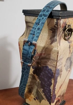 Talbots Croc Allegro Embossed Aqua Blue & Black Leather Belt Silver Buckle Sz M - Image 1 of 4