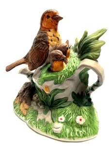 Figurine- Bird with A Nest in a Watering Can - Picture 1 of 4