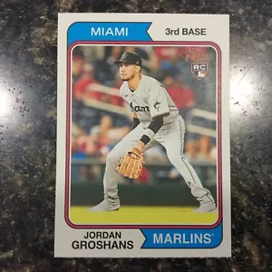 2023 Topps Heritage - Jordan Groshans #123 (RC) - Picture 1 of 2