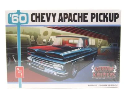 Chevrolet Apache Pick Up 1960 Modellino Auto Kit Costruzione Plastica 1:25 AMT - Immagine 1 di 4