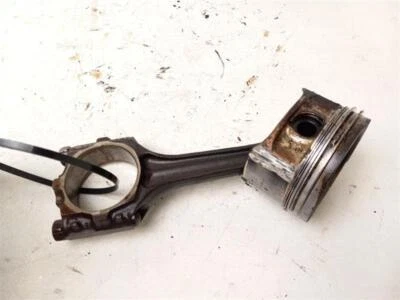 PISTÓN PARA VOLKSWAGEN NUEVO ESCARABAJO GL 1999 Foto 1 de 4