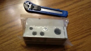 New Numatics 052BA43AKN00030 Valve with BASE - Picture 1 of 2