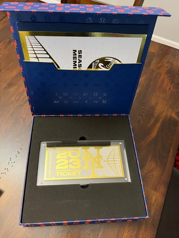 2023 Mets Season Ticket Holder Commemorative Ticket In Box -  New Cover