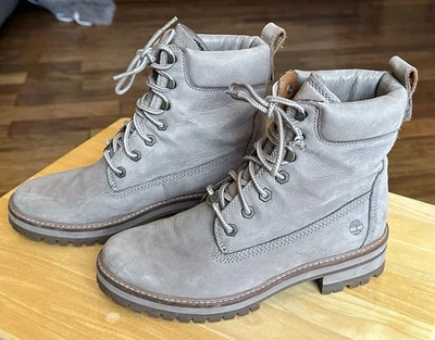 Timberland Mujer US 9.5 Courmayeur Valley 6" Botines A1RQX Taupe Nubuck Foto 1 de 4