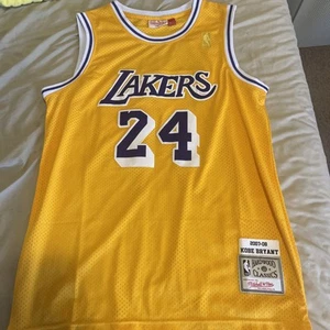 NBA Los Angeles Lakers Kobe Bryant #24 2007-08 Jersey Large(44) Mitchell & Ness - Picture 1 of 3