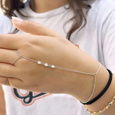 Brazalete de dedo anillo de diamantes de laboratorio brazalete de cadena de oro blanco de 14 quilates 0,30 quilates Foto 1 de 4