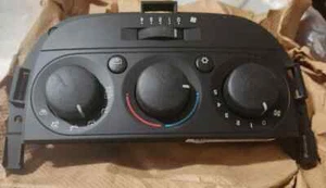 +New General Motors GM 25783273 Heater Control Assembly 05-07 Relay Uplander - Foto 1 di 1