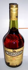 Monnet Cognac; 40%; 0,7 l; abgefüllt in den 1960/70er Jahren - Bild 1 von 3