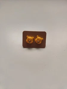 Winnie The Pooh Stud Earrings - Picture 1 of 1