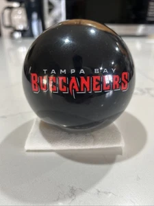 OTB On The Ball Bowling Sample - 4 Inch - NFL Tampa Bay Buccaneers  - 2016 - Picture 1 of 5