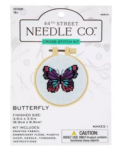 Kit de mini punto de cruz de mariposa 44th Street Needle Co - Imagen 1 de 1