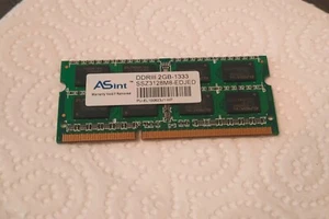 ASint DDR3 2GB 1333 PC3-10600 Laptop Memory SSZ3128M8-EDJED - Picture 1 of 2