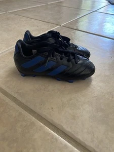 Size 9.5 K Kid Toddler Adidas Soccer Cleats Black & Blue Shoes With Laces Boy or - Picture 1 of 9
