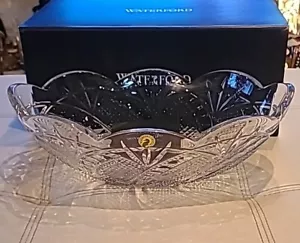 New Waterford Crystal Large 12” Seahorse Boat Bowl #1050296 MINT FREE SHIPPING - Picture 1 of 4