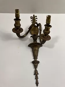 A Wonderful Vintage Cast Brass Wall Light - Picture 1 of 18