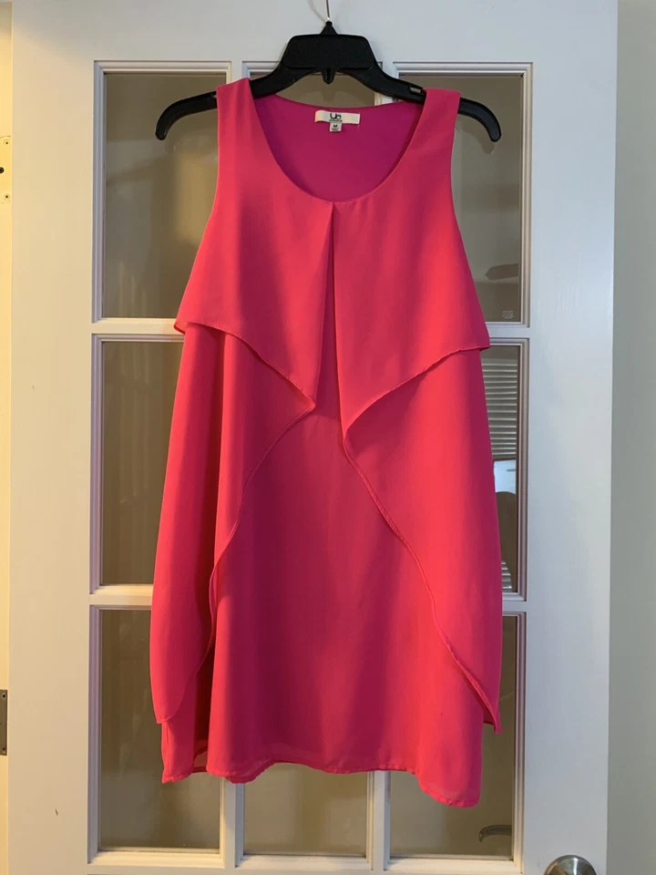 YA Los Angeles Rosa Caliente Elegante Vestido Remoto Vestido Sin Mangas Mujer MEDIANO Foto 1 de 4