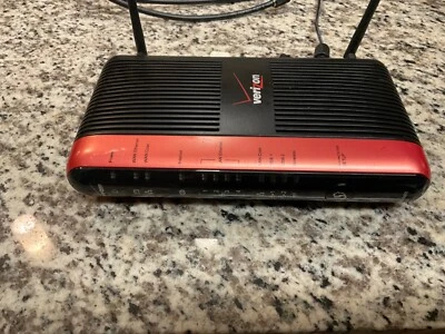 VERIZON Actiontec MI424WR Rev. I Gigabit Wireless N GigE Router With Power Cord - Image 1 of 4