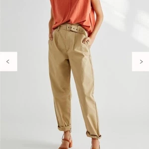 Levi's Premium Denim High Rise Loose Tapered Pants Khaki Tan Pleated Size 27 - Picture 1 of 11