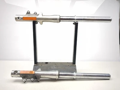 Set Di Sospensioni Anteriori Per Suzuki C109R VLR1800 - Immagine 1 di 4