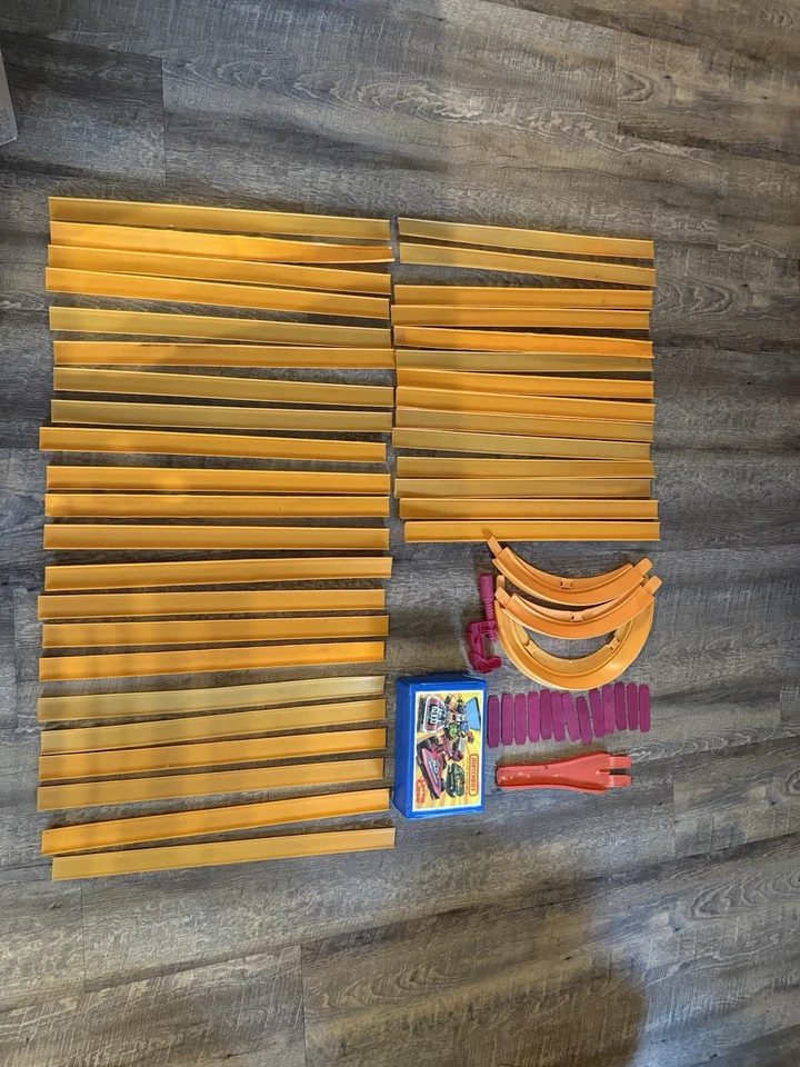 Vintage Lot of 1970-1989 Hot Wheels Matchbox Etc Die Cast Cars, Redline See Desc - Image 1 of 4