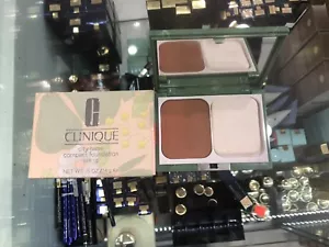 CLINIQUE CITY BASE COMPACT FOUNDATION SPF 15 08 TAWNY .5 OZ (Hard to Find ) - Picture 1 of 3