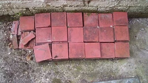 Reclaimed Genuine Dennis Ruabon Terracotta Quarry Tiles- 4 1/2" x 4 1/2" - Picture 1 of 5