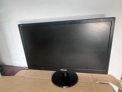 Philips 203V5L 20" 1920x1080 VGA Monitor With Stand - Image 1 of 3