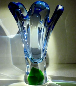 Jarrón de cristal grueso EGERMANN CHRIBSKA HOSPODKA Skrdlovice Bohemia Checa - Imagen 1 de 8