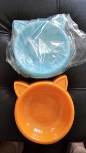 Two Plastic Cat Ear Feed Bowls - Picture 1 of 1