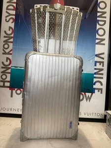Rimowa Topas Silver Integral 82L Silver 2-wheels Carry Case Suitcase 926.70 - Picture 1 of 10
