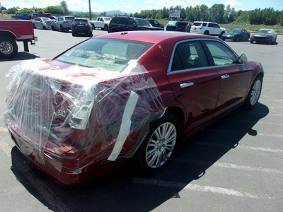 Manija de puerta interior usada se adapta a: Chrysler 300 2013 grado A Foto 1 de 4