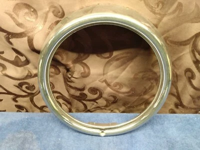 Volkswagen VW 1962-79 ~ Anillo de ajuste de bisel de faros de plástico cromado ~ 113941175 Foto 1 de 4