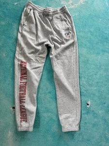 ABERCROMBIE KIDS NBA NATIONAL FOOTBALL LEAGUE GRAY SWEATS 13/14 UNISEX BOYS - Picture 1 of 1