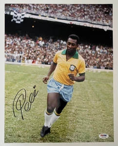 PELE SIGNED BRAZIL WORLD CUP 11X14 PHOTO PSA/DNA - Picture 1 of 2