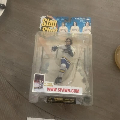 Винтажная экшн-фигурка McFarlane Toys Jeff Hanson SLAP SHOT NO18 новая нераспакованная. - Изображение 1 из 3