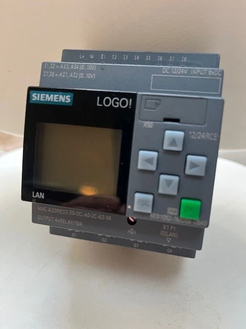 SIEMENS LOGO PLC 6ED1052-1MD08-0BA0 - Image 1 of 2