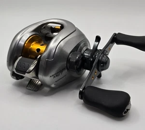 Shimano Metanium Mg7 Baitcast Reel Right Hand from Japan - Foto 1 di 14