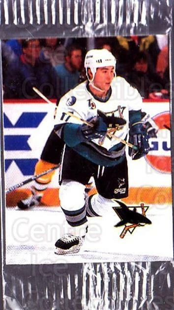 1992-93 Humpty Dumpty I #6 Pat Falloon - Image 1 of 1