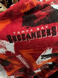 Tampa Bay Buccaneers Throw - Imagen 1 de 1