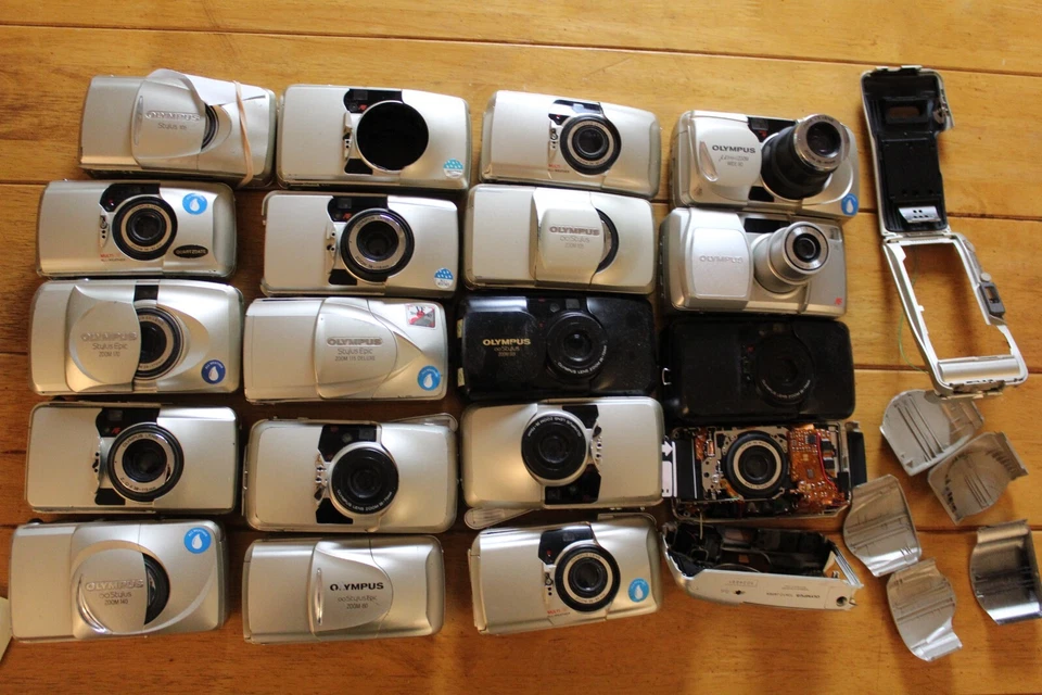 *FOR PARTS* OLYMPUS STYLUS EPIC DELUXE INFINITY ZOOM 80/140/170 MIXED LOT OF 19 - Image 1 of 4