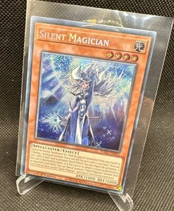 YUGIOH RA02-EN012 Silent Magician Quarter Century Ultra Rare 1st Edition NM QCUR - Picture 1 of 5