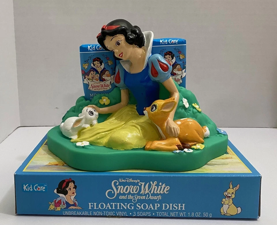 VINTAGE 1990'S DISNEY SNOW WHITE FLOATING SOAP DISH, NEW - Image 1 of 1