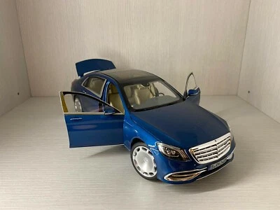 Mercedes Maybach S 600 2016 blu modellino scala 1:18 - Immagine 1 di 4