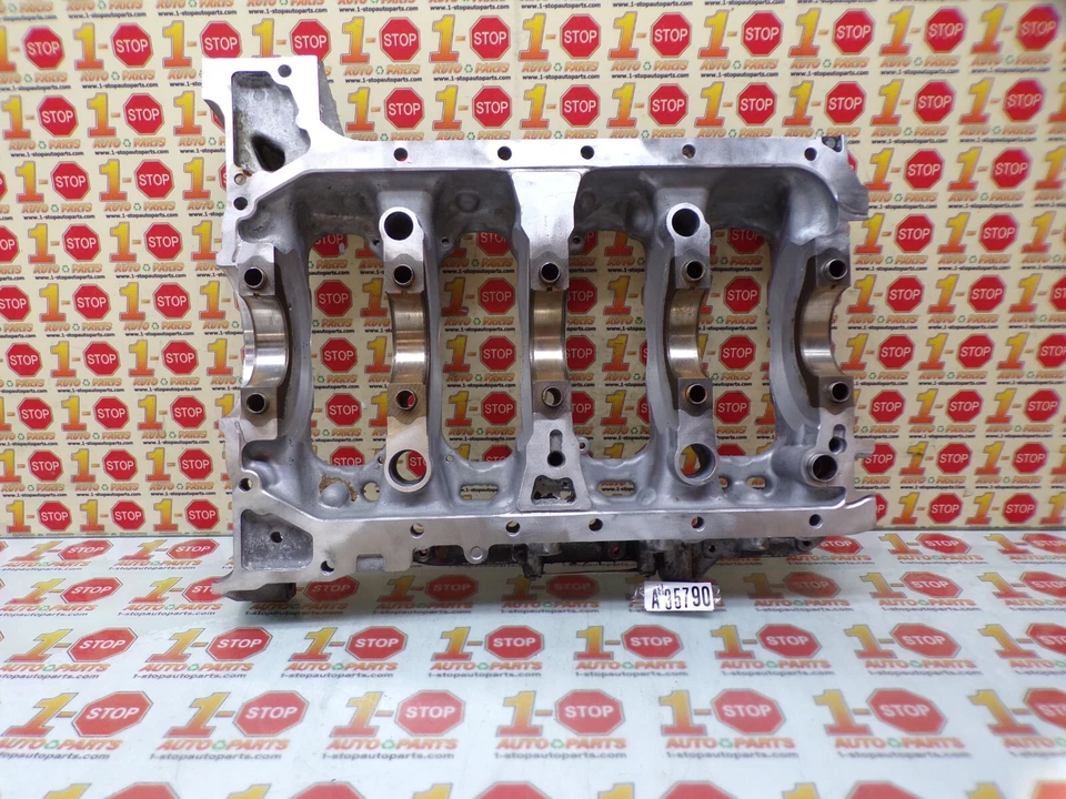 Honda Element 2003-2011 cárter de aceite del motor superior 11000-RAA-811 OEM Foto 1 de 4