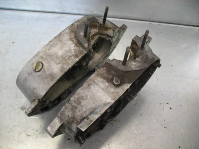 Montesa 1976 76 54M 250 Enduro Motor Manivela Estuche Juego Motor cárter Foto 1 de 4