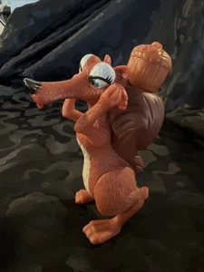 Figura de acción XY5-2009 Scratte 3,5" McDonald's #8 Ice Age 3 Dawn The Dinosaurs - Imagen 1 de 7