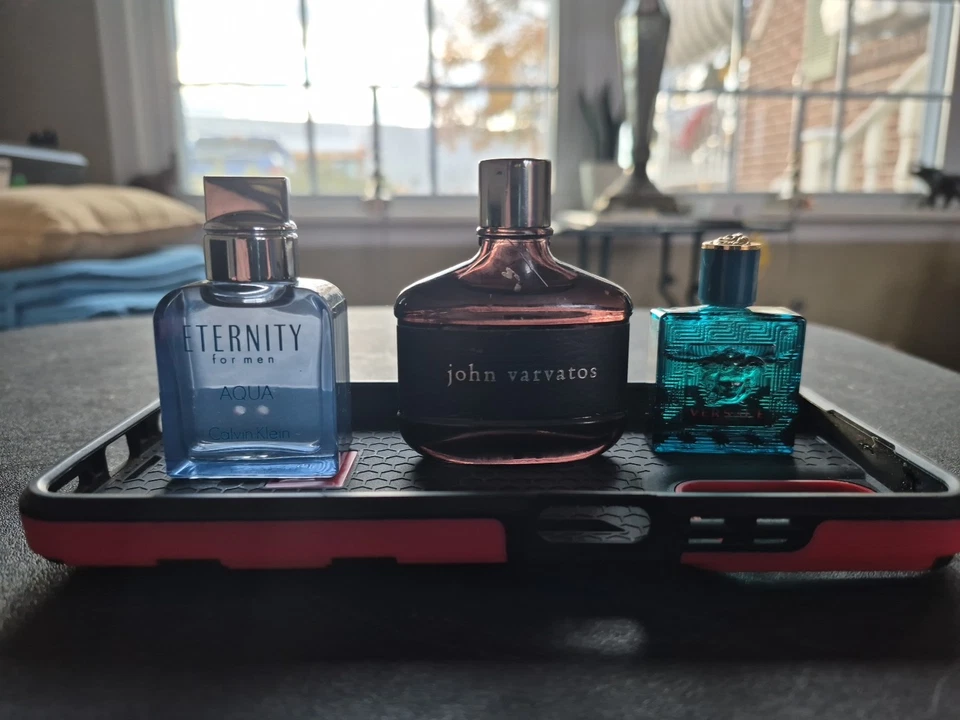 John Varvatos Colonia Lote Mixto 3 (Botellas.05oz) Foto 1 de 4