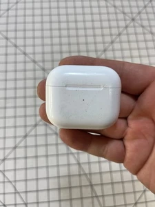 Apple Airpods Pro 1. 2. Generation Wireless Charging Case Gut A2084 A2190 OEM - Bild 1 von 4